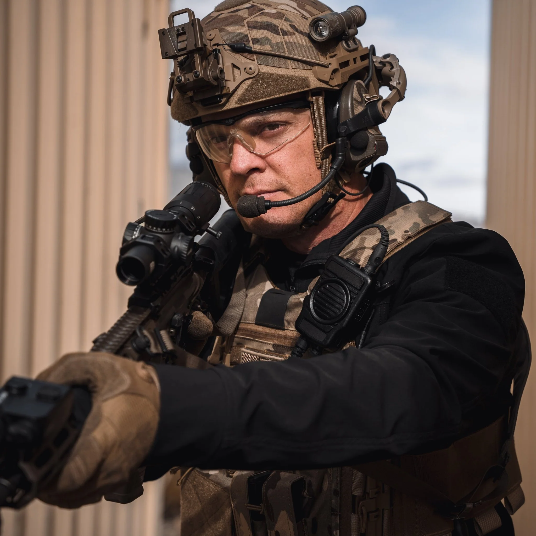 SRT2™ Tactical PTT Microphone - Image 4